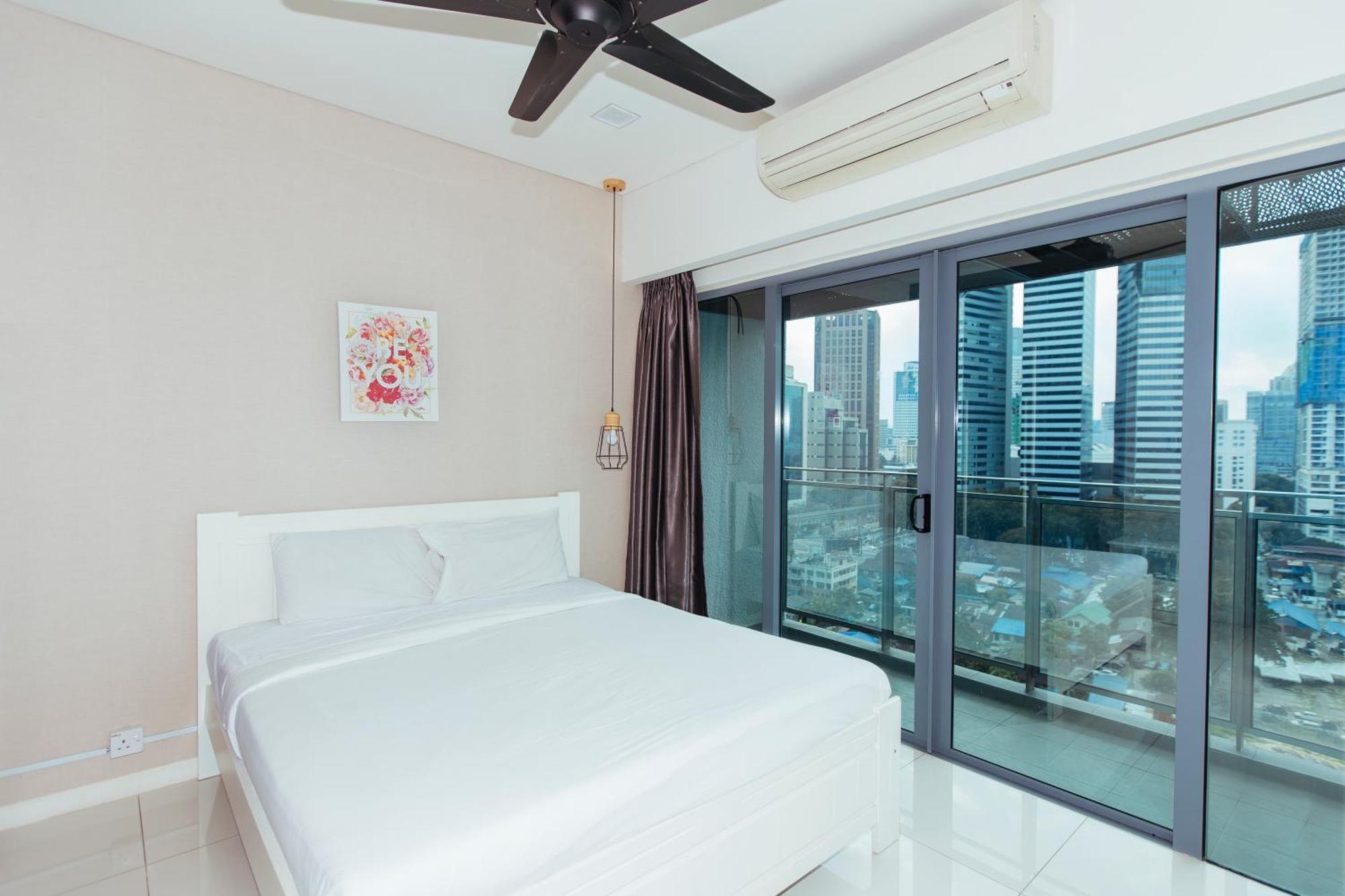 Summer Suites Klcc By Apartx Kuala Lumpur Ngoại thất bức ảnh