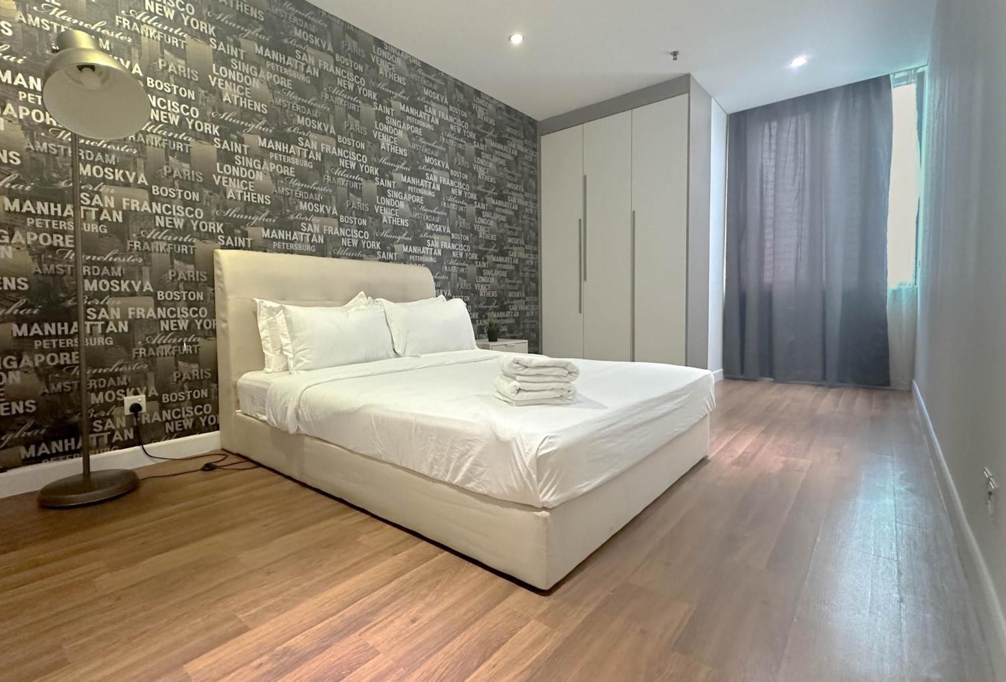 Summer Suites Klcc By Apartx Kuala Lumpur Ngoại thất bức ảnh