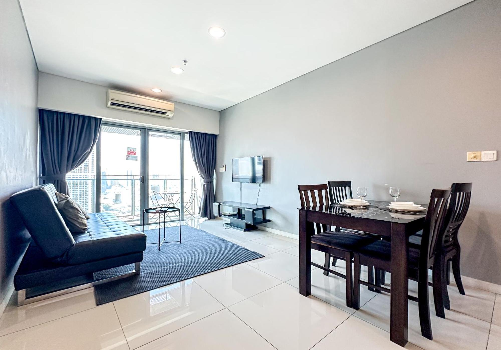 Summer Suites Klcc By Apartx Kuala Lumpur Ngoại thất bức ảnh